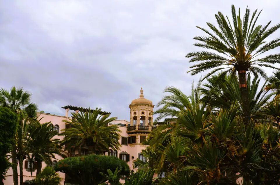 Unter Las Palmas Insider Tipps für Rooftopbars ist Alis Rooftop zu nennen.