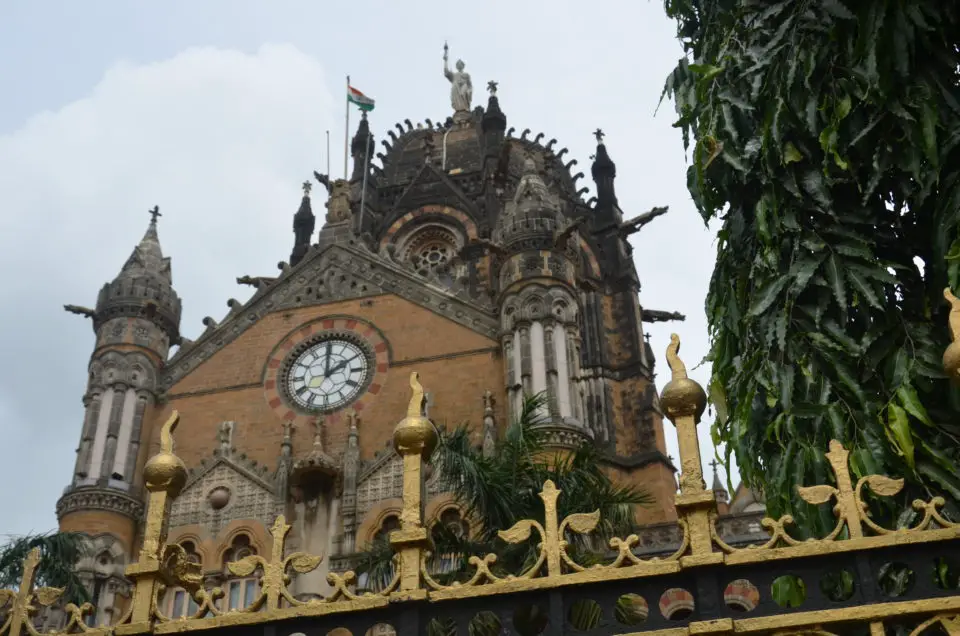 Auch den Victoria Terminus in Mumbai wirst du ohne Indien Visum nicht zu sehen bekommen.