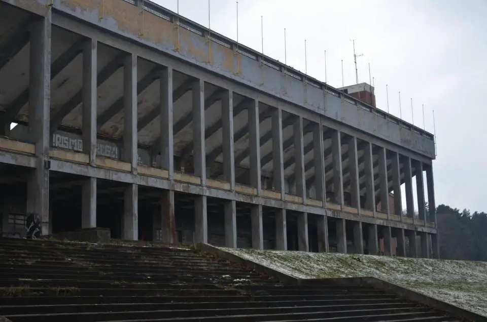 Einer der Prag Insidertipps für Urbexer ist sicherlich das Strahov-Stadion.