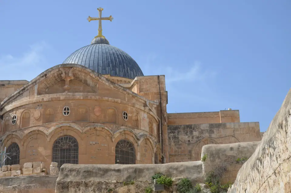 Die Grabeskirche ist eine unverzichtbare der Jerusalem Sehenswürdigkeiten.