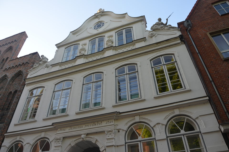 Beim Lübeck Sehenswürdigkeiten Rundgang darf das Buddenbrookhaus natürlich nicht fehlen.