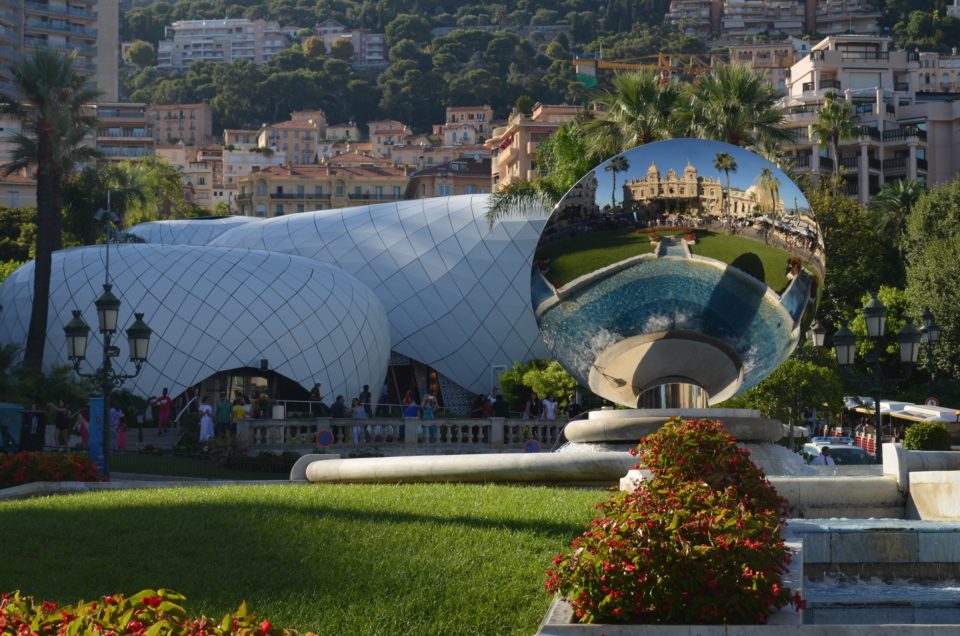 Die bekanntesten Monaco Sehenswürdigkeiten befinden sich am Place du Casino.