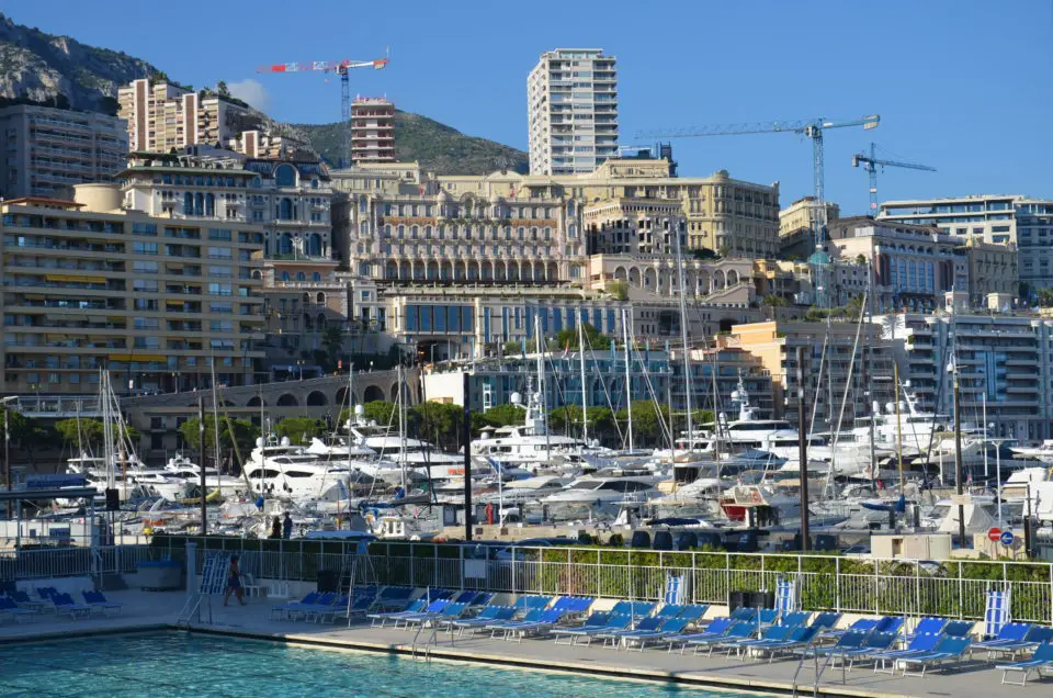 Einer meiner Monaco Tipps ist die Abkühlung im Stade Rainier III.
