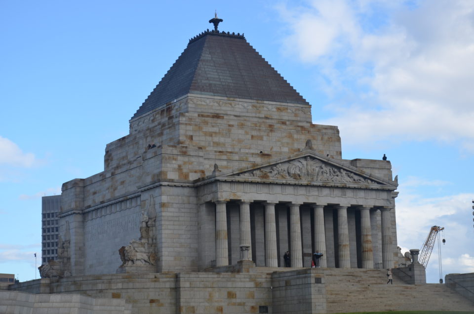 Eines meiner Highlights unter den Melbourne Sehenswürdigkeiten ist der Shrine of Remembrance.