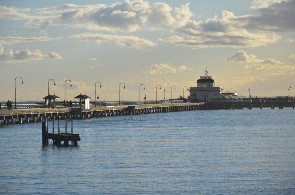Unter den Melbourne Sehenswürdigkeiten ist der St Kilda Pier einer meiner Lieblinge.