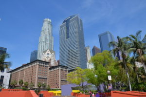 Los Angeles Sehenswürdigkeiten ohne Auto: Zu den Attraktionen zählt auch Downtown Los Angeles mit dem US Bank Tower.