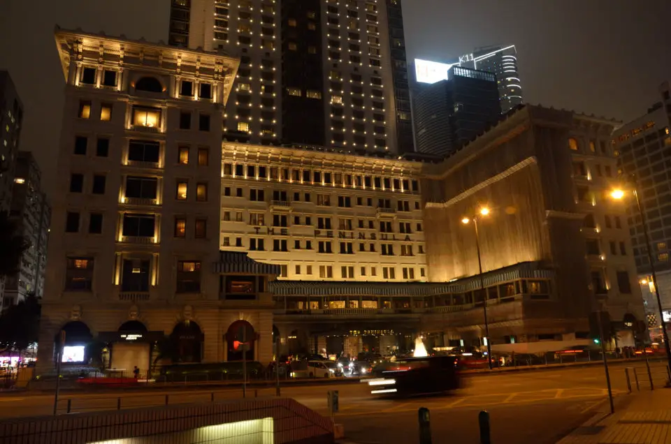 Hong Kong Hotel Tipps wären unvollständig, ohne das berühmte Peninsula Hotel zu nennen.