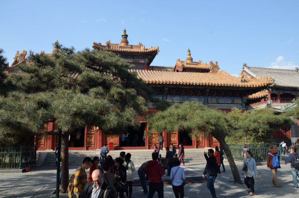 Zu den beliebtesten Peking Sehenswürdigkeiten zählt auch der Lama-Tempel bzw. Yonghe-Tempel.