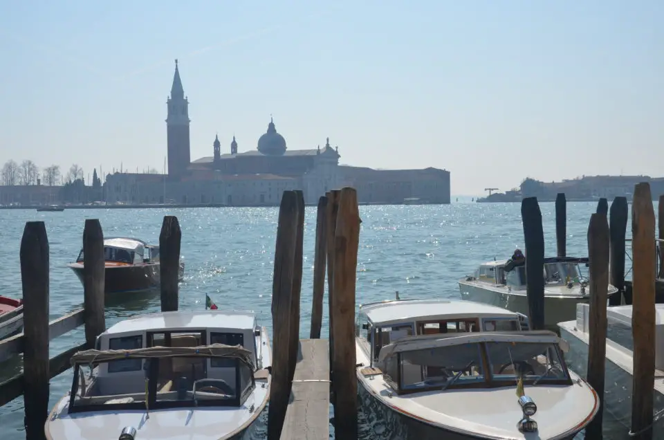 Zu den Venedig Geheimtipps zählt auch San Giorgio Maggiore, weil dieser Turm längst nicht bei jedem auf dem Zettel steht.