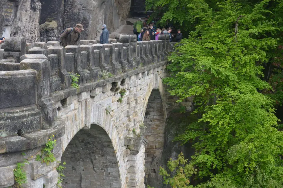 Der Star unter den Sächsische Schweiz Sehenswürdigkeiten ist die Basteibrücke.