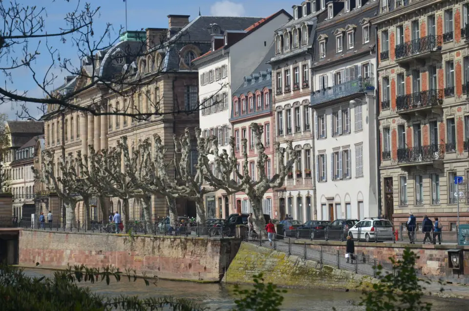 Dein Straßburg Sehenswürdigkeiten Stadtrundgang sollte dich unbedingt durch die Altstadt führen.