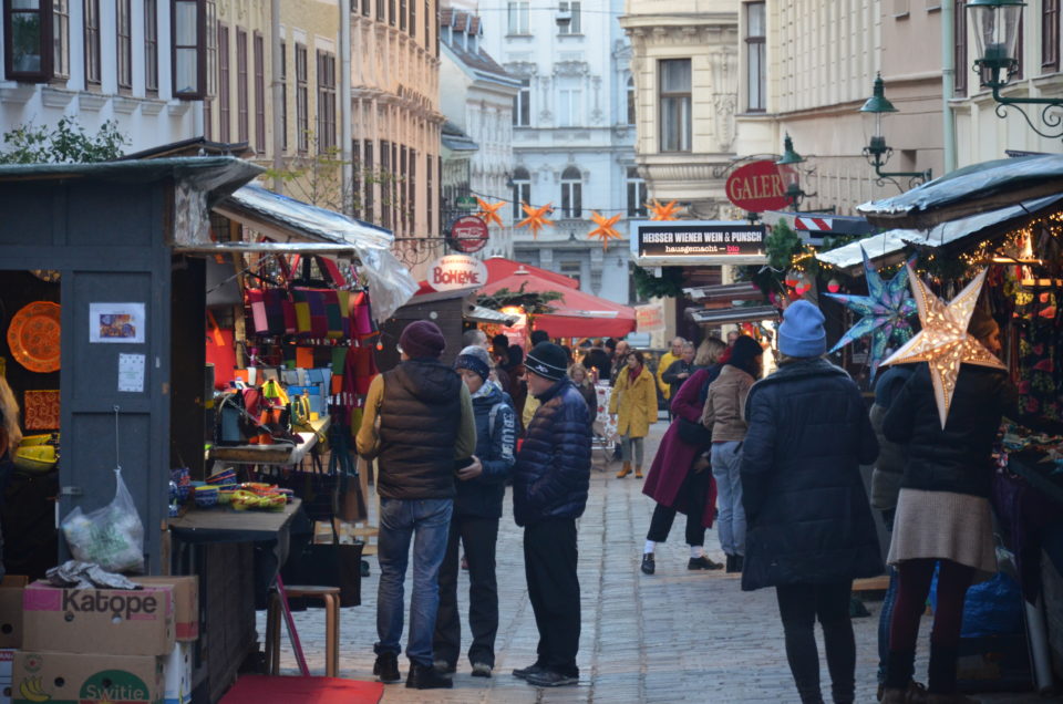 Zu den Wien Insider Tipps für Weihnachtsmärkte kann vielleicht gerade noch der Markt am Spittelberg gezählt werden.