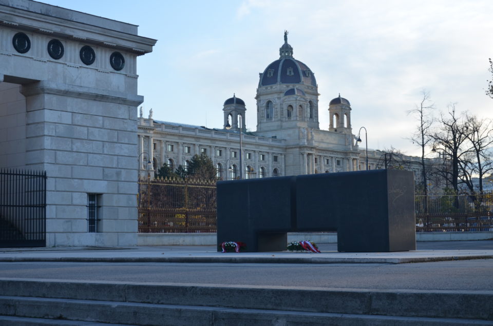 Eine der Wien Sehenswürdigkeiten am Ring ist das Kunsthistorische Museum.