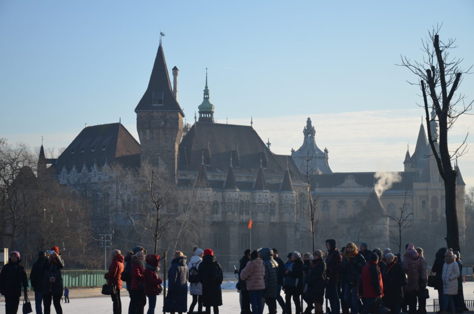 Die Vajdahunyad Burg kann auch noch fast zu den Budapest Insider Tipps gezählt werden.