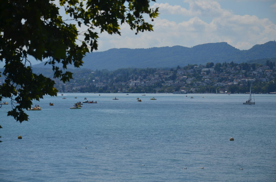Hoteltipps zum Übernachten in Zürich wären ohne Hinweise zu Unterkünften am Zürichsee in der Enge unvollständig.