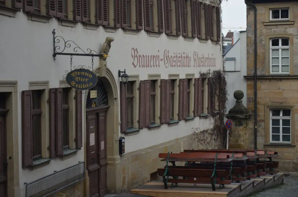 In meinen Bamberg Insider Tipps nenne ich Brauereigasthöfe wie das Klosterbräu, die von weniger Touristen angesteuert werden.