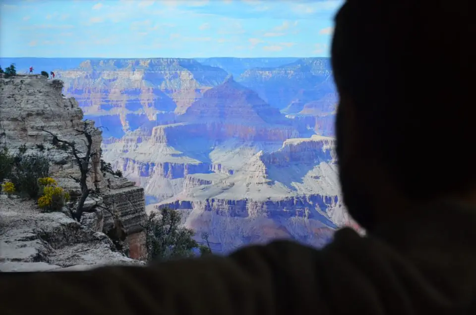 Hier liste ich dir die Top 40 Filme über Reisen bzw. besten Reisefilme auf, um tolle Orte wie den Grand Canyon auch vom Sofa erkunden zu können.