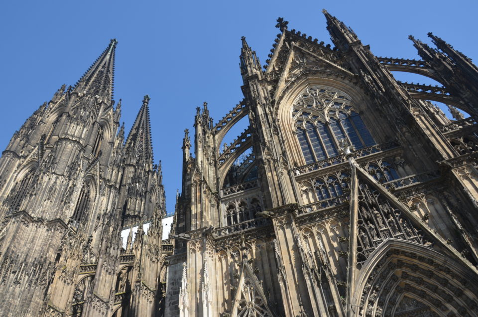 Beim Köln Sehenswürdigkeiten Rundgang ist der Dom ein guter Ausgangspunkt.