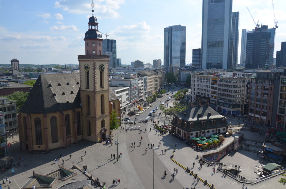 Frankfurt Reisetipps: Im Zusammenhang mit dem Nahverkehr kann auch das Drehkreuz Hauptwache erwähnt werden.