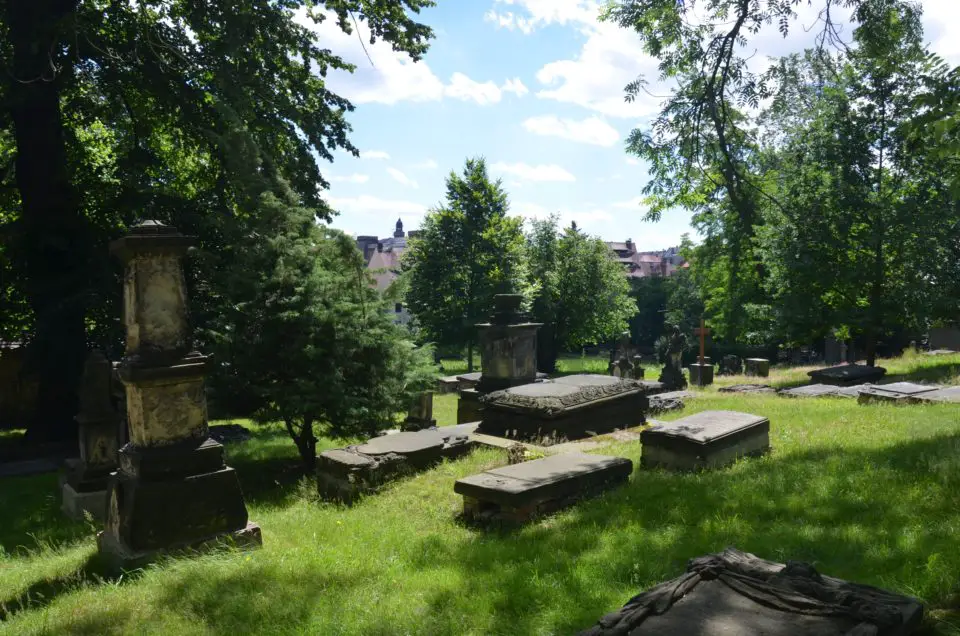 Zu meinen Favoriten unter den Görlitz Sehenswürdigkeiten gehört der Nikolaifriedhof.