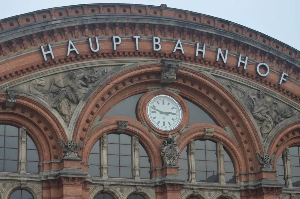 Zu Bremen Reisetipps gehören auch Hinweise zur Anreise über den Hauptbahnhof.