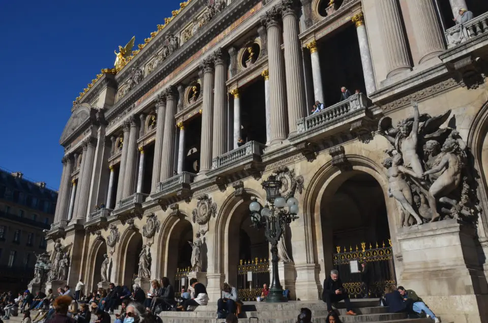 Eine der schönsten Paris Sehenswürdigkeiten ist die Opéra Garnier.