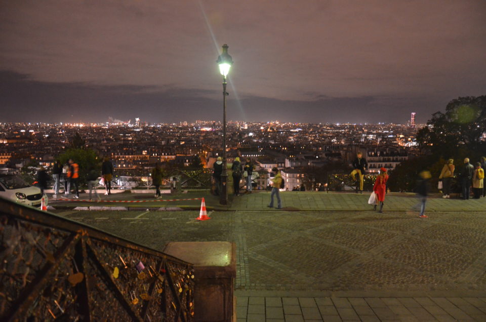 Zu den Paris Sehenswürdigkeiten muss der Blick von der Sacré-Cœur auf die Stadt gezählt werden.
