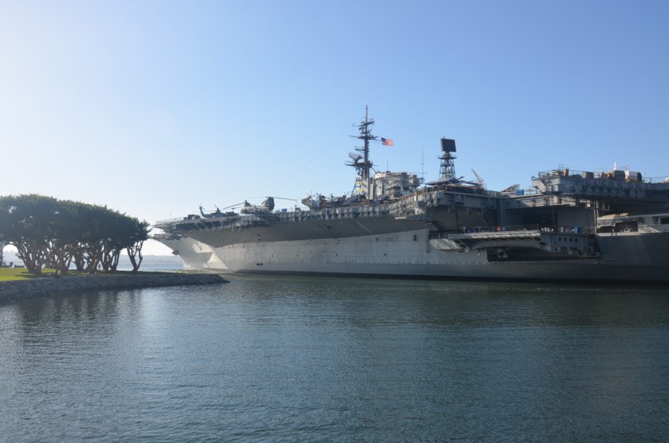 Hoteltipp San Diego: In Downtown gibt es viele Hotels rings um die USS Midway.