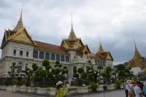 In Bangkok Hotel Tipps nenne ich dir die besten Viertel zum Übernachten in Bangkok rund um den Königspalast.