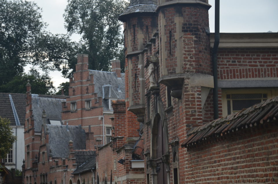 Einer meiner Antwerpen Insider Tipps ist der Begijnhof.