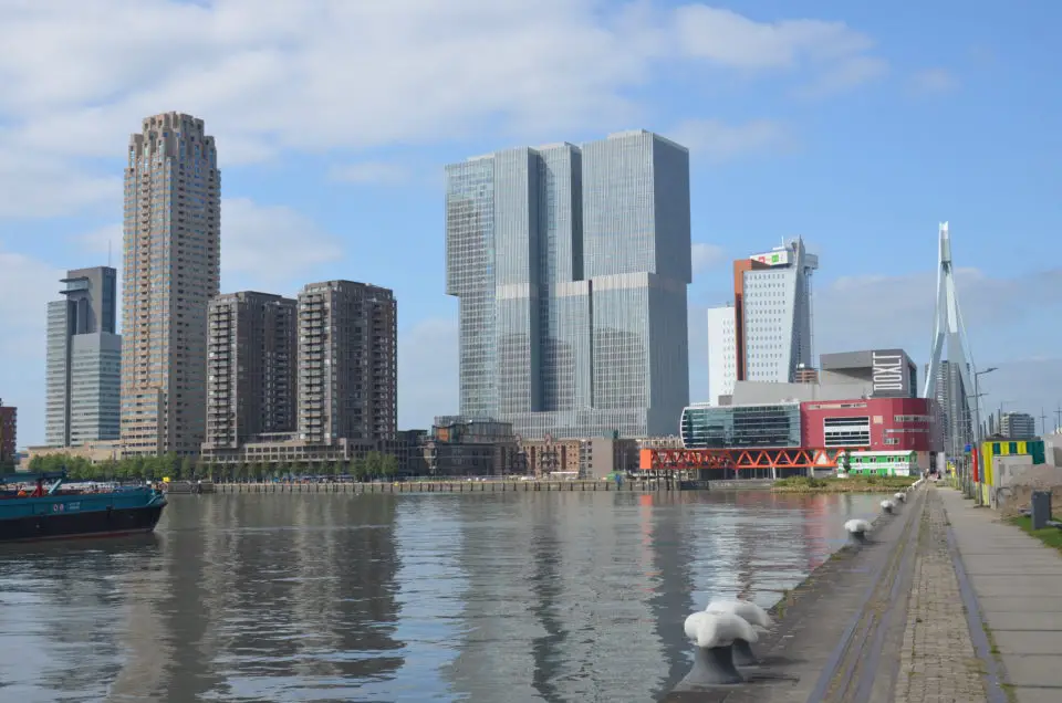 Einige Rotterdam Insider Tipps erreichst du vom Rijnhaven aus sehr gut.