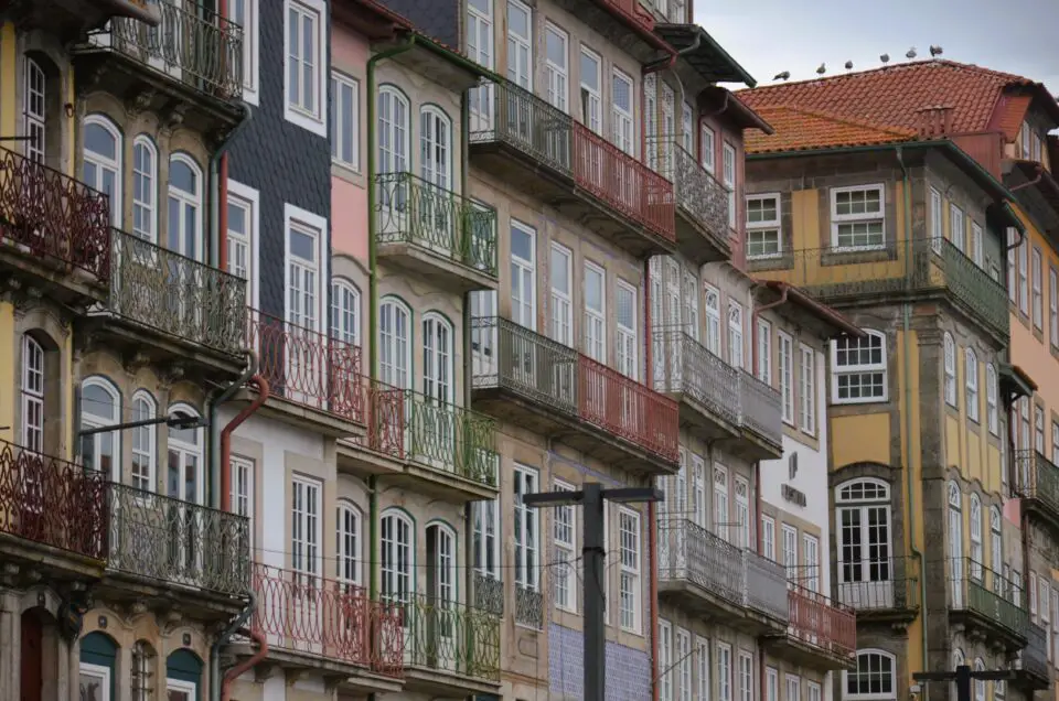 Bei einem Porto Sehenswürdigkeiten Rundgang unverzichtbar: der Cais da Ribeira.