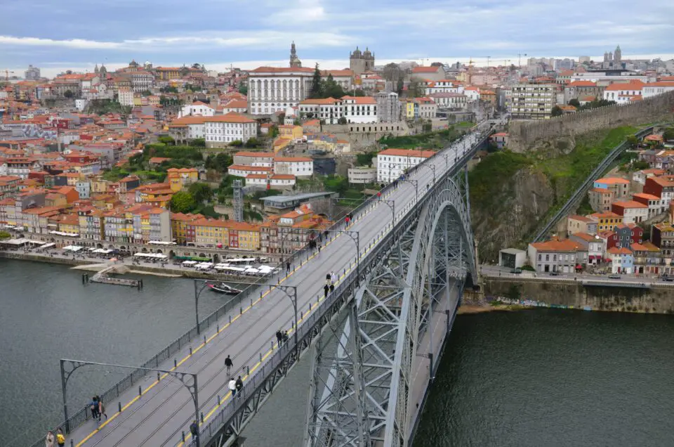 In meinen Porto Insider Tipps bzw. Porto Geheimtipps beschreibe ich unbekanntere Orte rund um die Ponte Luís I.